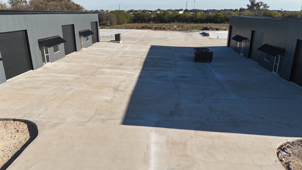4540 FM 1102, New Braunfels, TX for lease - Building Photo - Image 3 of 17