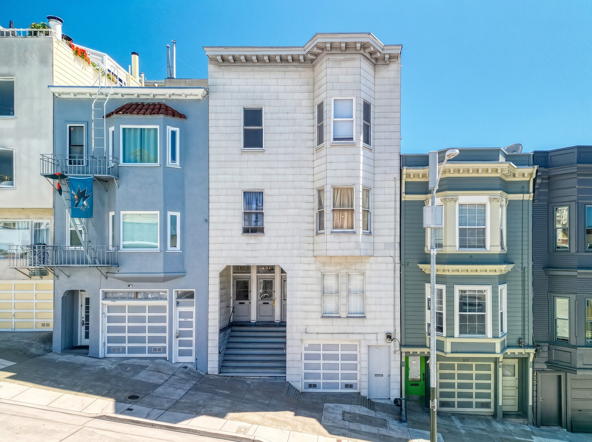 447-451 Green St, San Francisco, CA à vendre Photo du bâtiment- Image 1 de 6