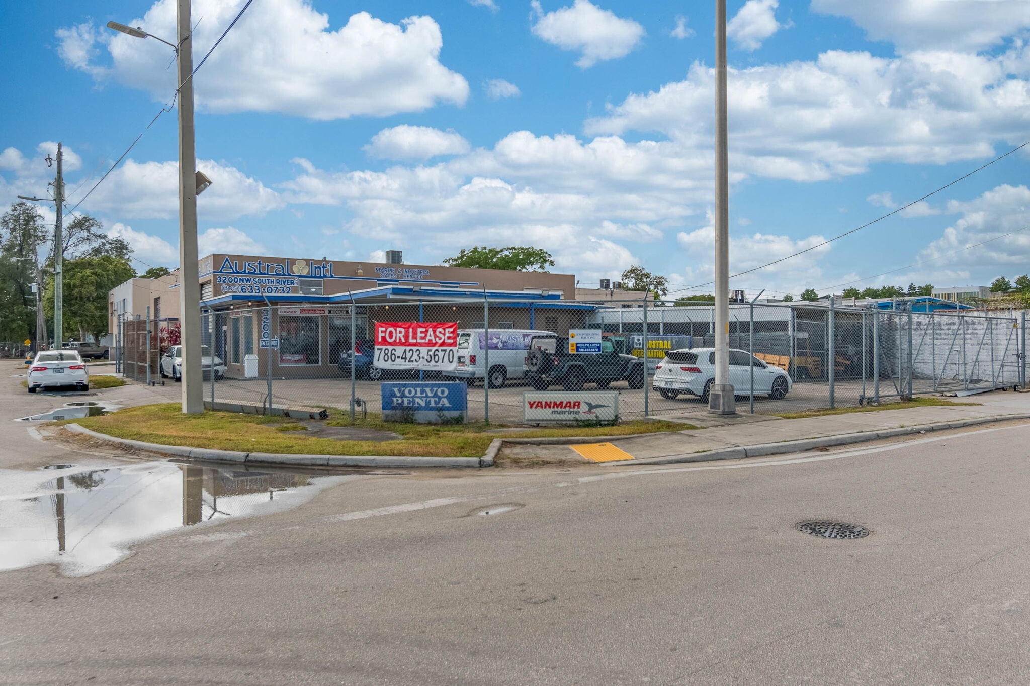 3200 NW South River Dr, Miami, FL for lease Building Photo- Image 1 of 33