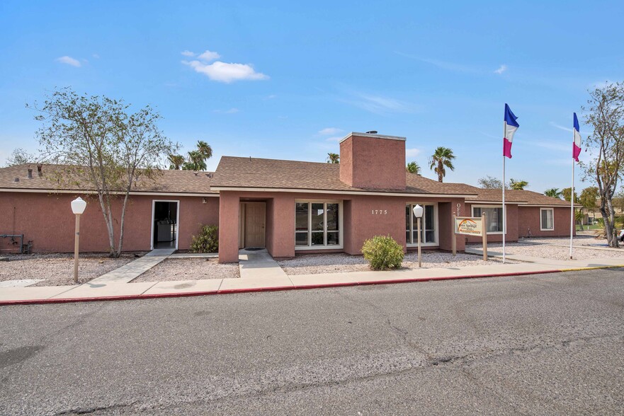 1775 Arriba Dr, Bullhead City, AZ à vendre - Photo du b timent - Image 1 de 1