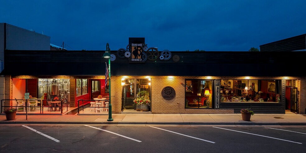 234 Walnut St, Spooner, WI à vendre - Photo du bâtiment - Image 3 de 17