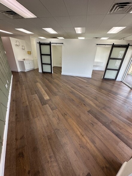 403 Sullivan St, Punta Gorda, FL for lease - Lobby - Image 3 of 17