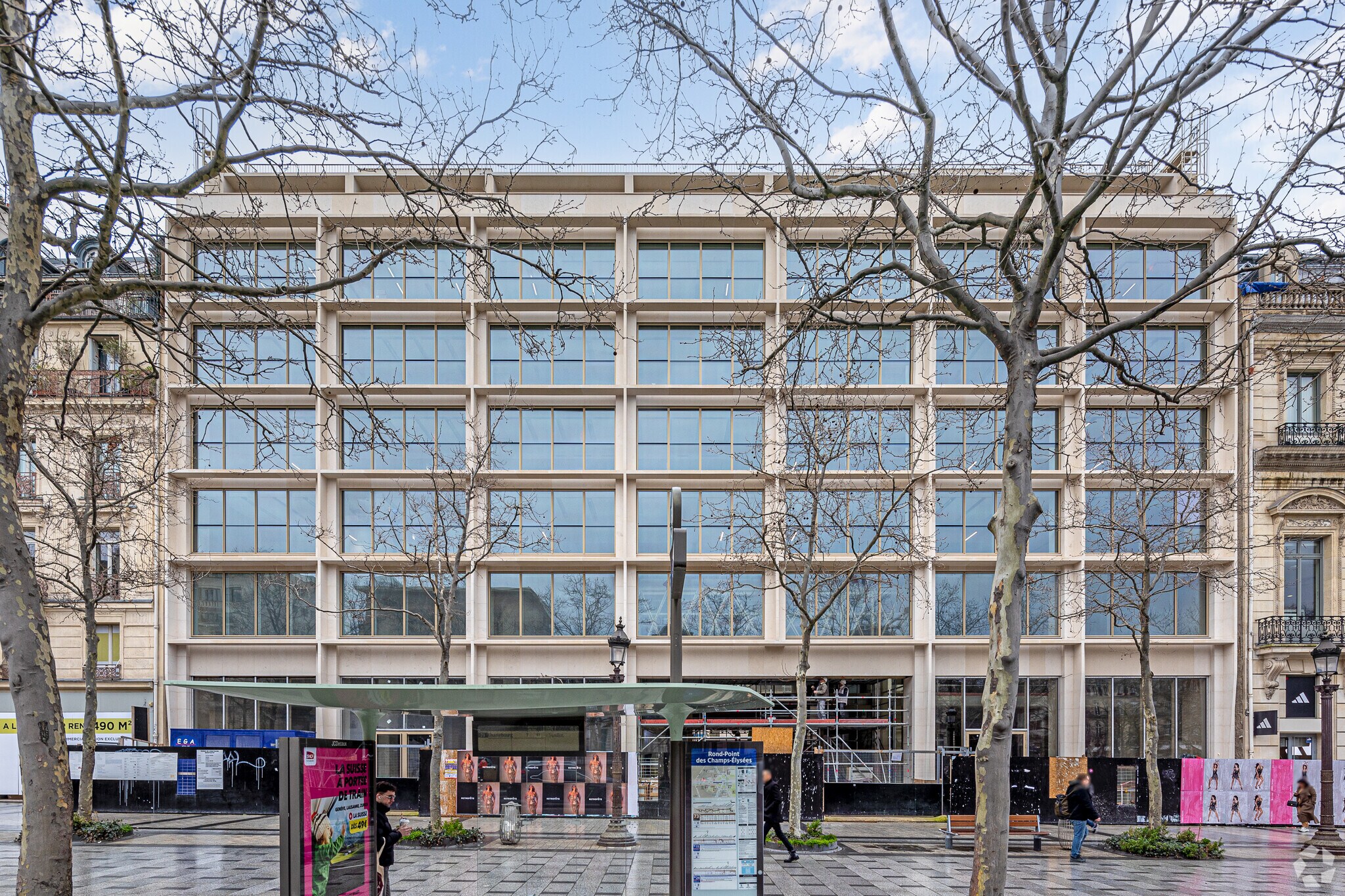 26 Avenue Des Champs Elysées, Paris for lease Primary Photo- Image 1 of 7