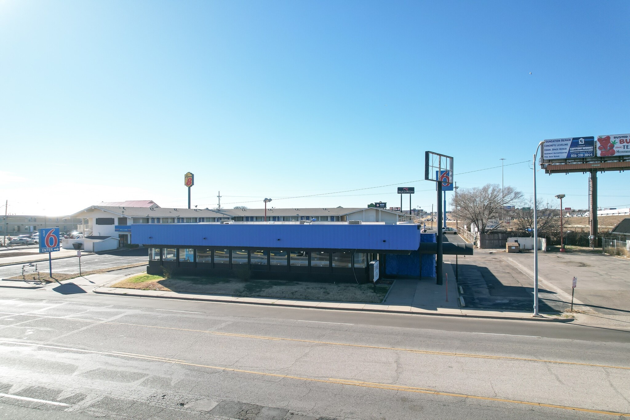2028 Paramount Blvd, Amarillo, TX for sale Primary Photo- Image 1 of 12