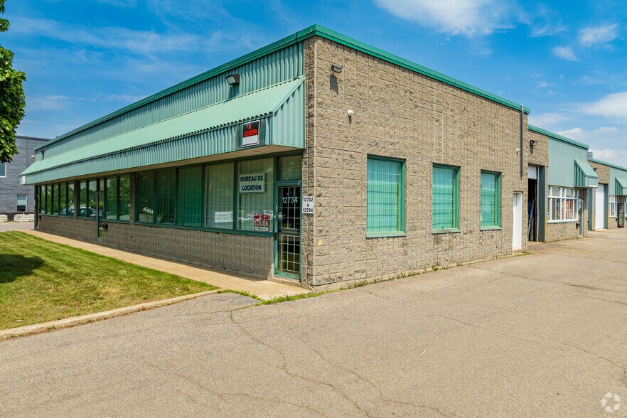 12704-12768 Boul Industriel, Montréal, QC à louer - Photo du bâtiment - Image 3 de 21