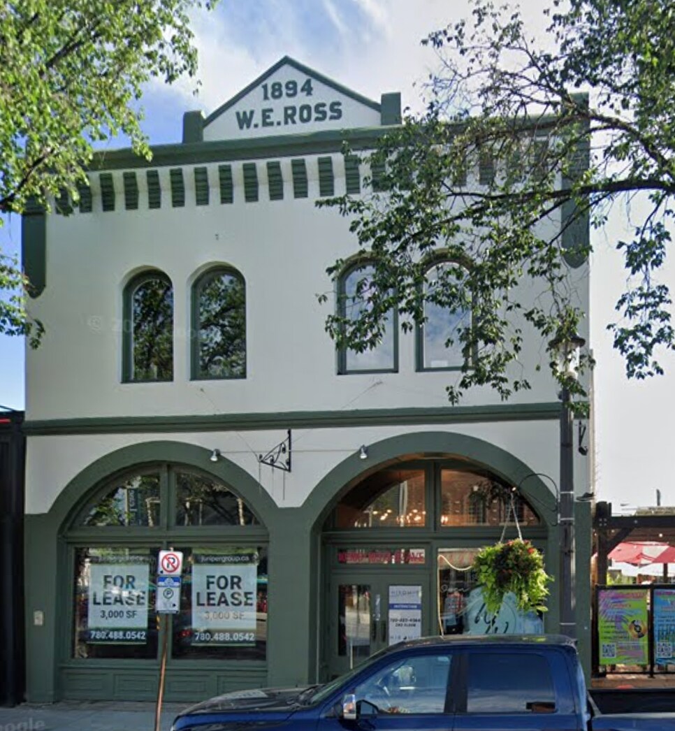 10309 82nd Ave NW, Edmonton, AB à vendre Photo du bâtiment- Image 1 de 1