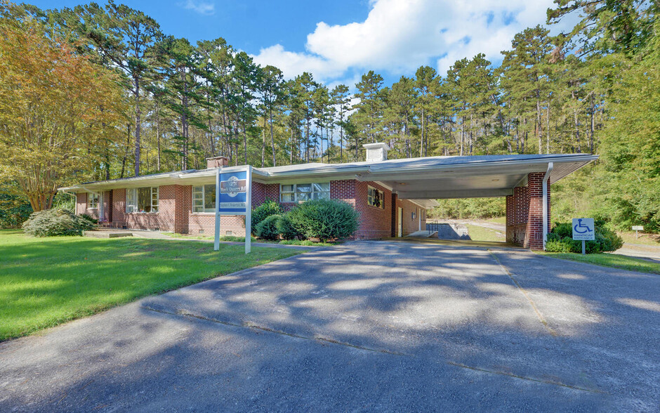 27 Rock Quarry Rd, Toccoa, GA à vendre - Photo principale - Image 1 de 1