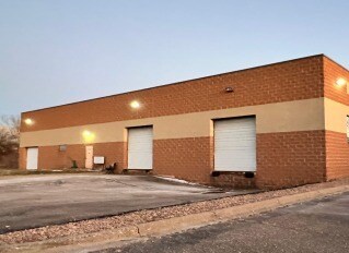 8345 Commerce Dr, Chanhassen, MN à vendre - Photo du bâtiment - Image 1 de 7