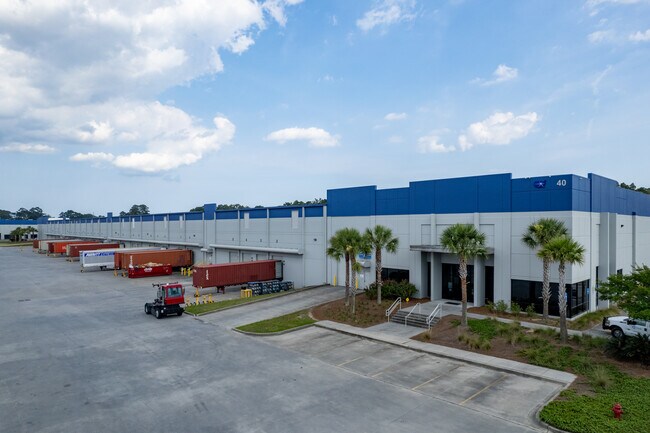 Plus de détails pour 40 Sonny Perdue Dr, Garden City, GA - Industriel à louer