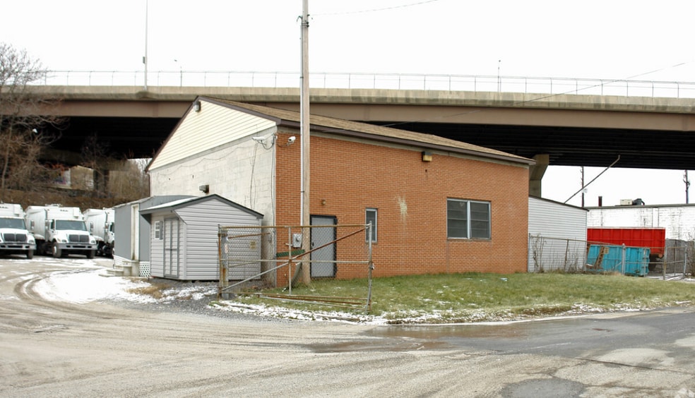 75 Gwynns Mill Ct, Owings Mills, MD for lease - Building Photo - Image 2 of 7