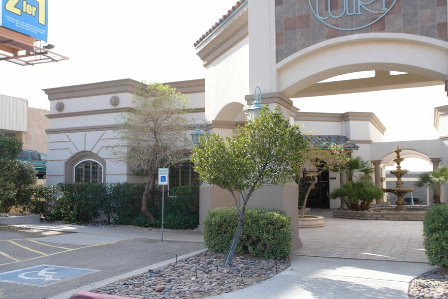 5505 N Mesa, El Paso, TX for sale - Building Photo - Image 2 of 16