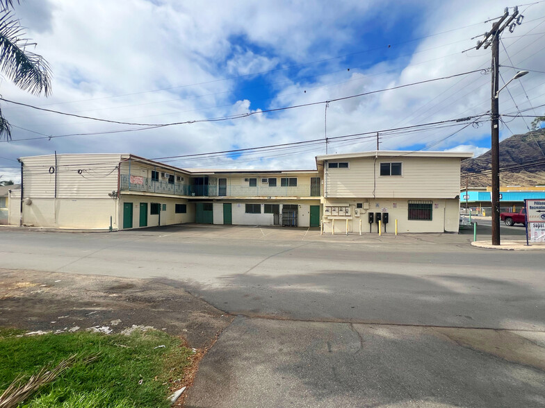 85-791 Farrington Hwy, Waianae, HI à vendre - Photo du bâtiment - Image 2 de 6