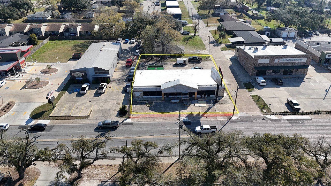 3729 Ryan St, Lake Charles, LA for lease Primary Photo- Image 1 of 4