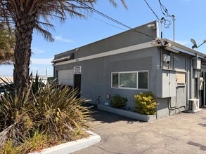 2652 Gundry Ave, Signal Hill, CA for lease Interior Photo- Image 1 of 4