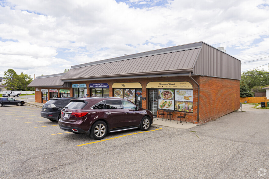 550 Northmount Dr NW, Calgary, AB for lease - Primary Photo - Image 1 of 2