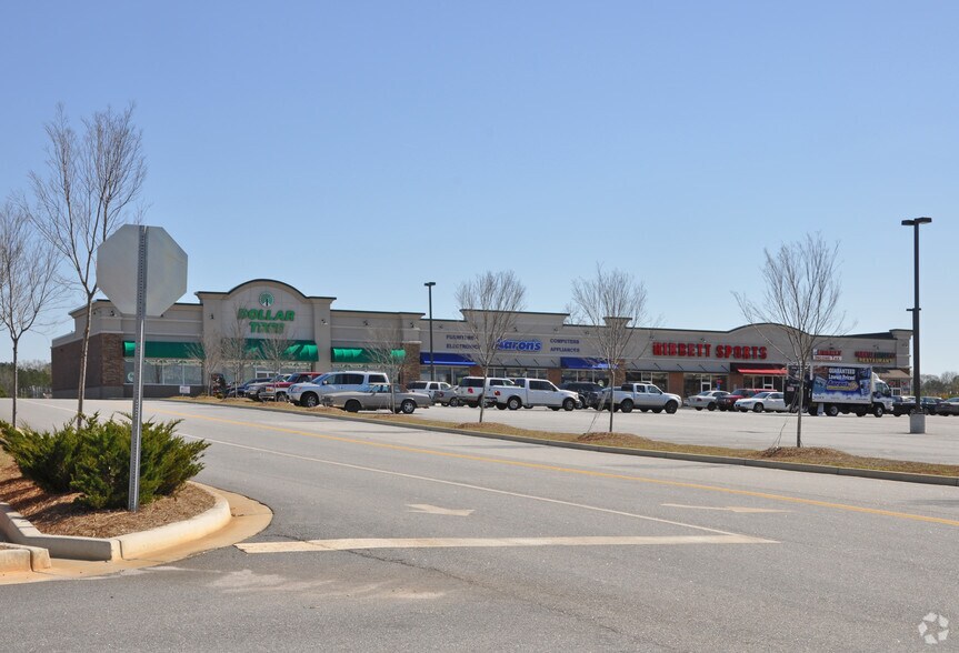 2120 W Spring St, Monroe, GA à vendre - Photo du bâtiment - Image 2 de 3