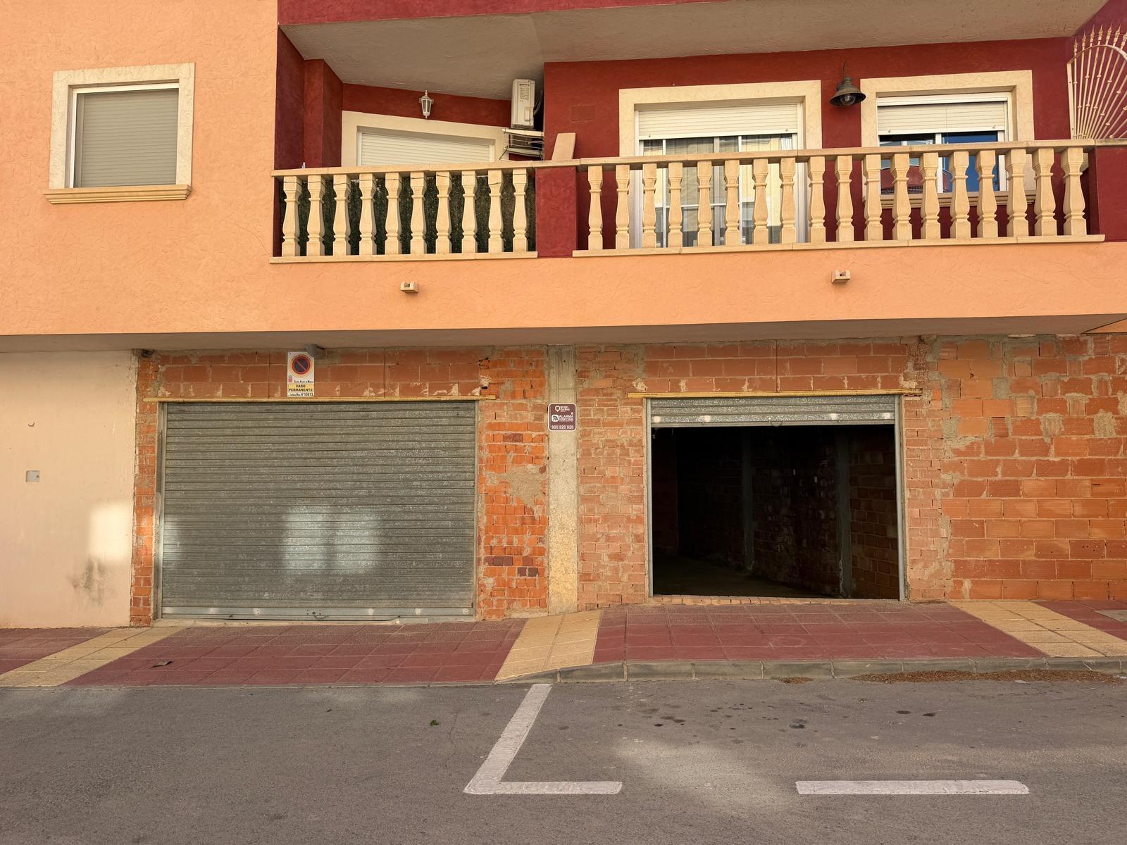 Calle Maximinos, 26, Murcia, Murcia for sale Primary Photo- Image 1 of 19