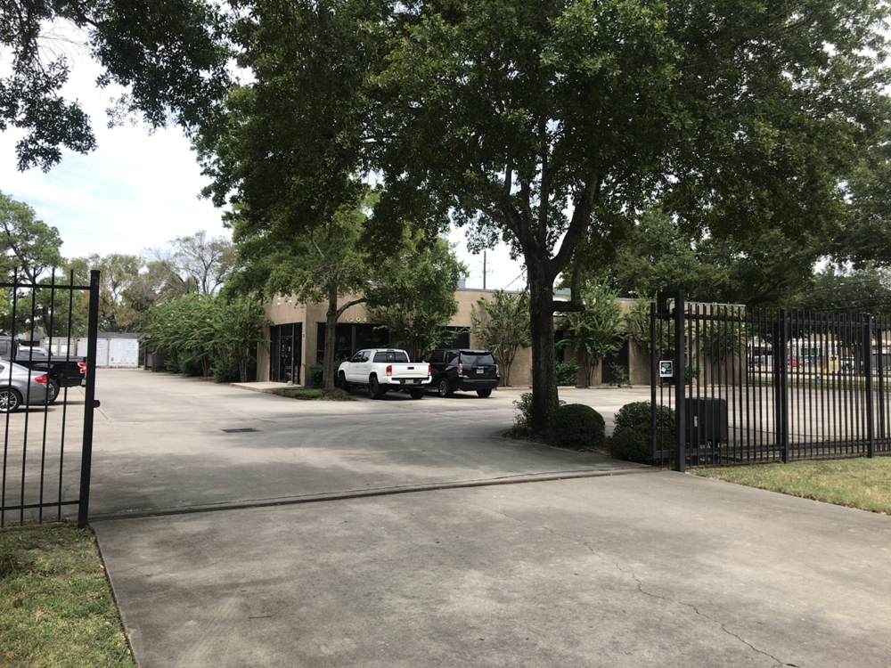 9204 Emmott Rd, Houston, TX for sale Building Photo- Image 1 of 1