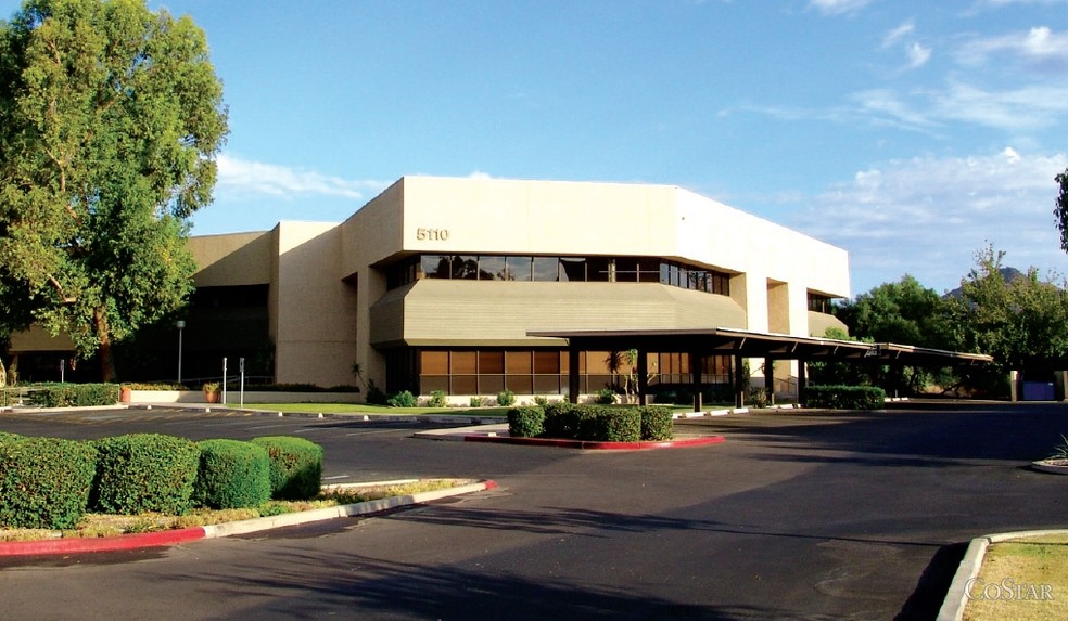 5110 N 40th St, Phoenix, AZ for lease - Building Photo - Image 2 of 7