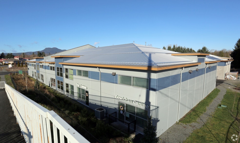 5301 Chaster Rd, Duncan, BC à louer - Photo du bâtiment - Image 3 de 5
