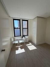 3901 Main St, Flushing, NY for lease Interior Photo- Image 2 of 5