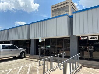 Plus de détails pour 14055-14065 Proton Rd, Farmers Branch, TX - Industriel à louer