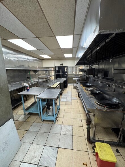 1251-1271 Ralph Ave, Brooklyn, NY for lease - Building Photo - Image 2 of 7