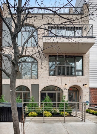 Plus de détails pour 684 Leonard St, Brooklyn, NY - Multi-résidentiel à vendre
