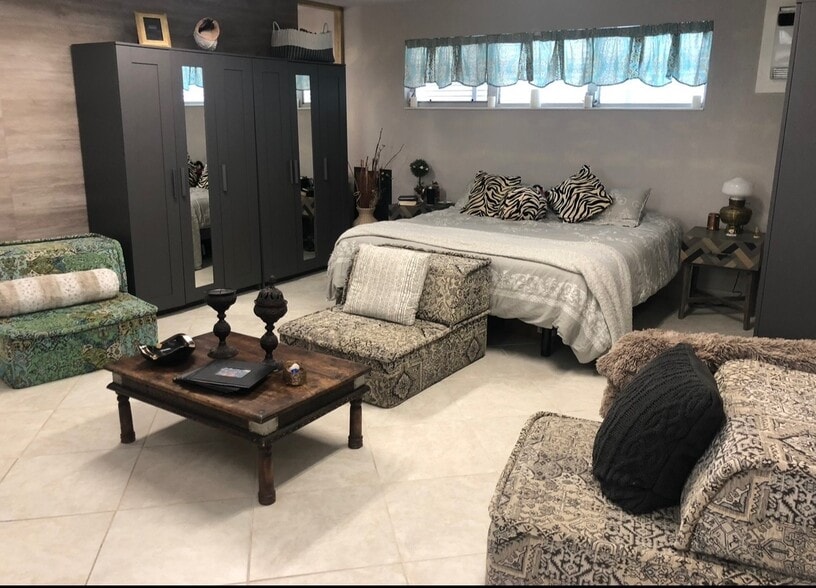 74450 Overseas Hwy, Islamorada, FL for sale - Building Photo - Image 3 of 6