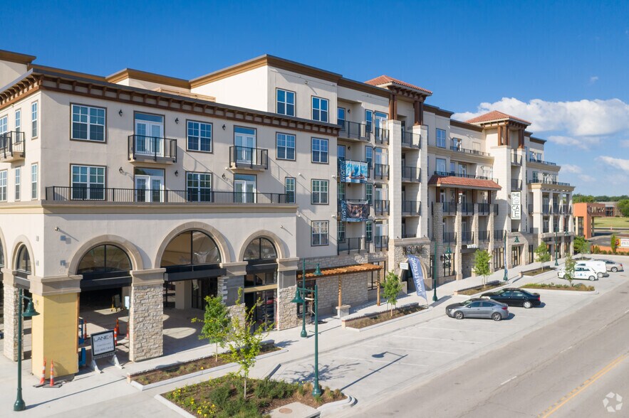 6201 Johnson Dr, Mission, KS for sale - Primary Photo - Image 1 of 1