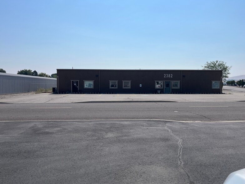 2380-2382 Lindberg Loop, Richland, WA for lease - Building Photo - Image 1 of 6