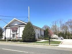 971 Route 25A, Miller Place, NY à louer Photo principale- Image 1 de 4