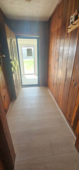 1809 Golden Springs Rd, Anniston, AL à louer - Photo intérieure - Image 3 de 6