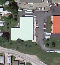 2 Gasoline Aly, Indianapolis, IN - Aerial map view