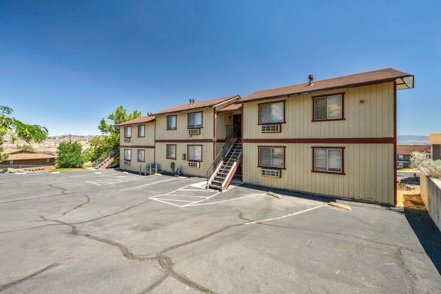 330 Talus Way, Reno, NV for sale - Building Photo - Image 3 of 30