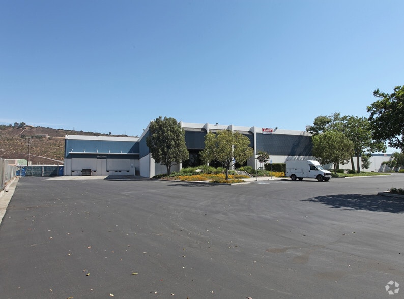 2550 Pellissier Pl, City Of Industry, CA for lease - Building Photo - Image 3 of 6