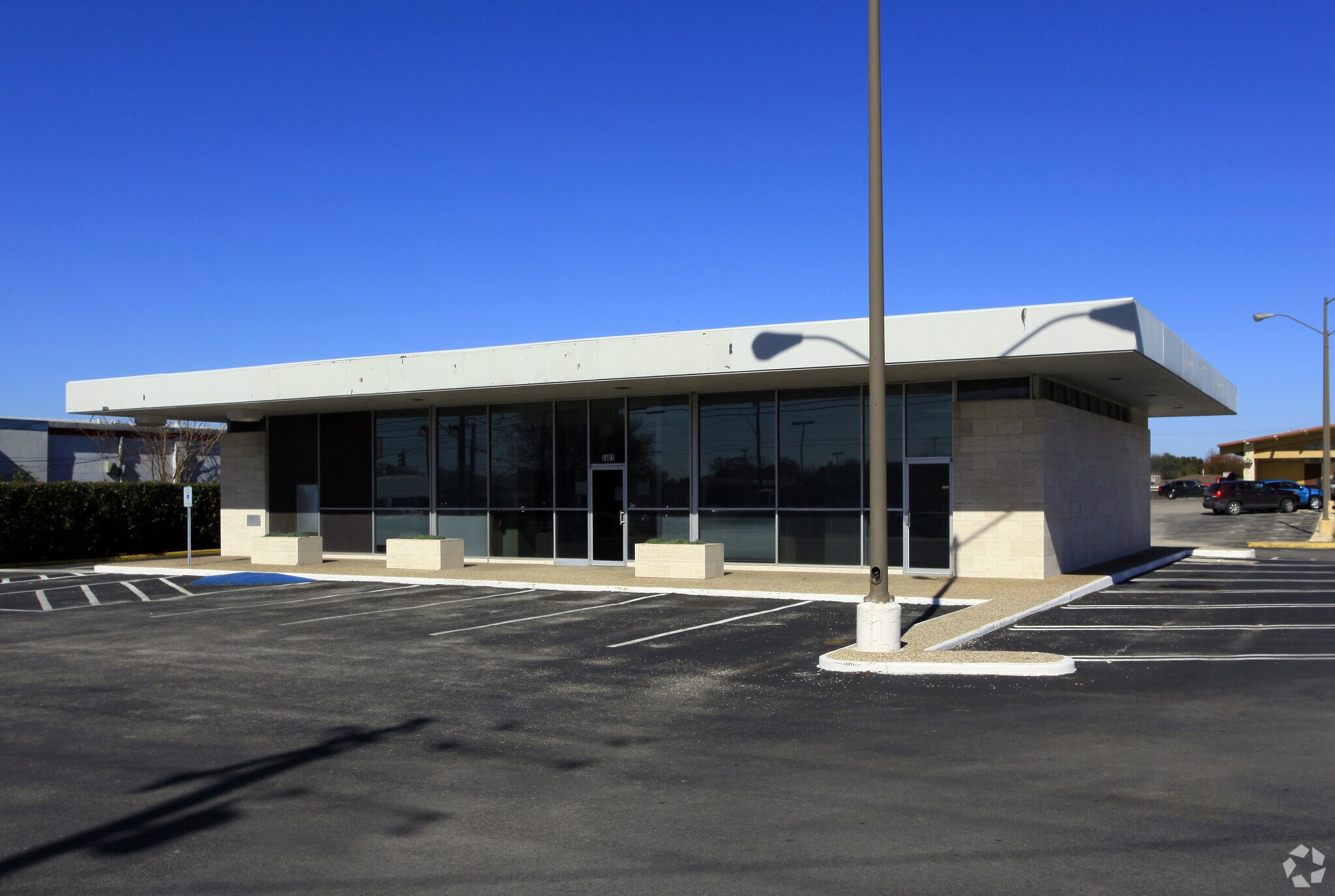 5401 Walzem Rd, San Antonio, TX for lease Building Photo- Image 1 of 8