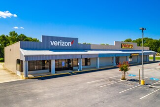 Plus de détails pour 200 E Louise St, Clarkesville, GA - Commerce de détail à louer