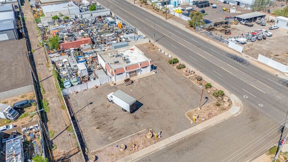 1810 W Grant St, Phoenix, AZ à vendre - Photo du bâtiment - Image 2 de 15