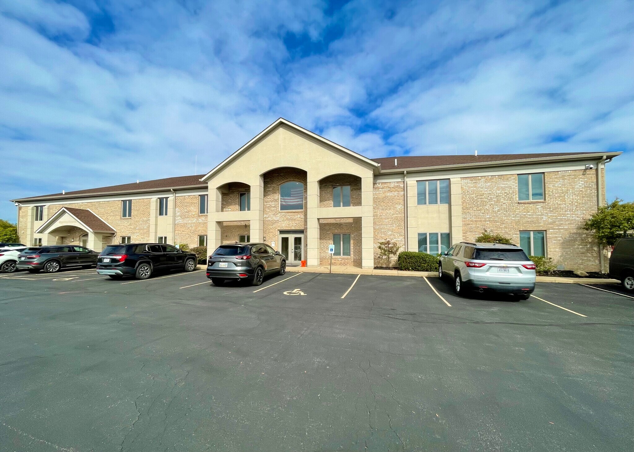 904 Sahara Trl, Boardman, OH à vendre Photo du bâtiment- Image 1 de 14