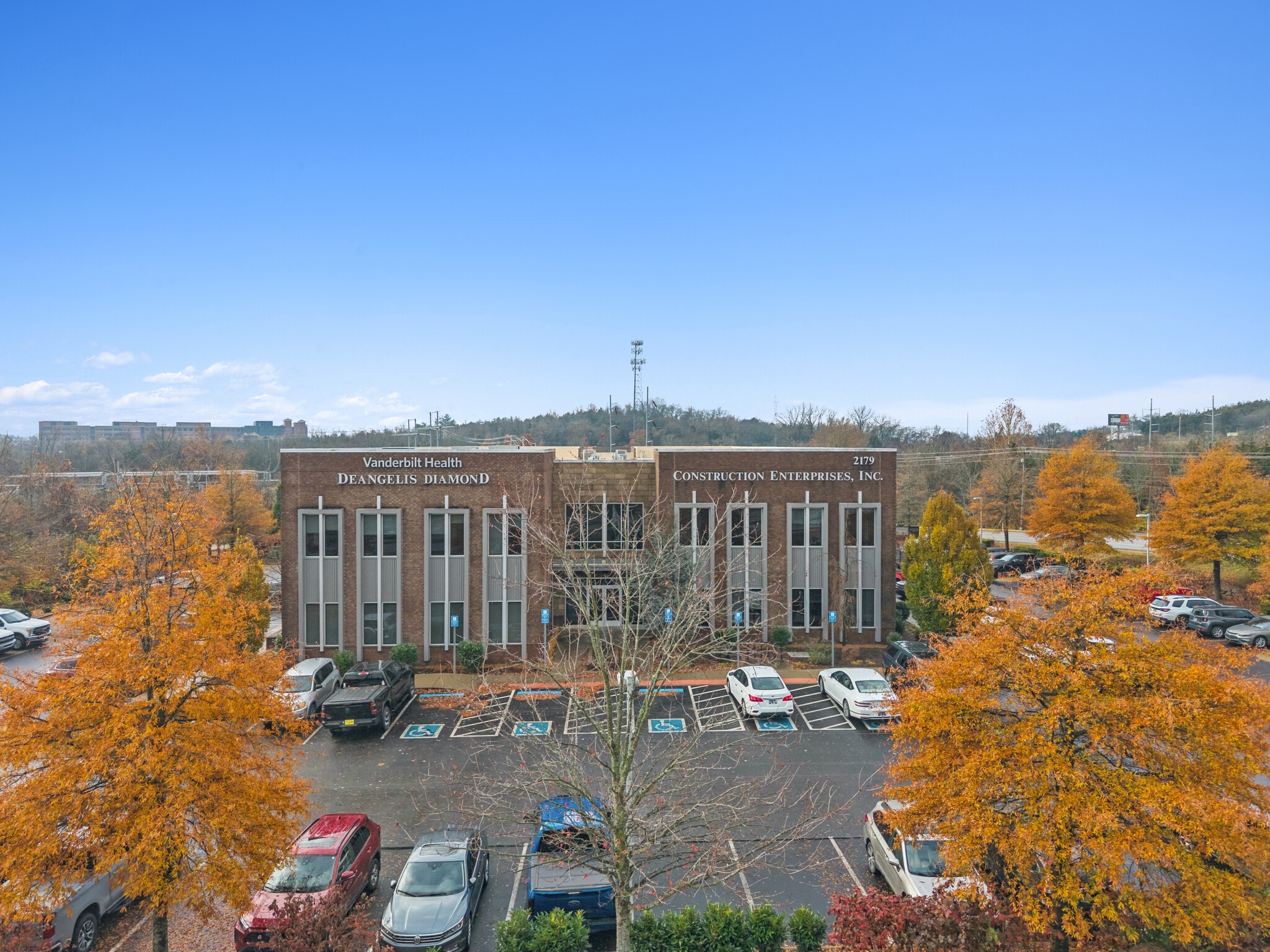 2179 Edward Curd Ln, Franklin, TN for lease Primary Photo- Image 1 of 73