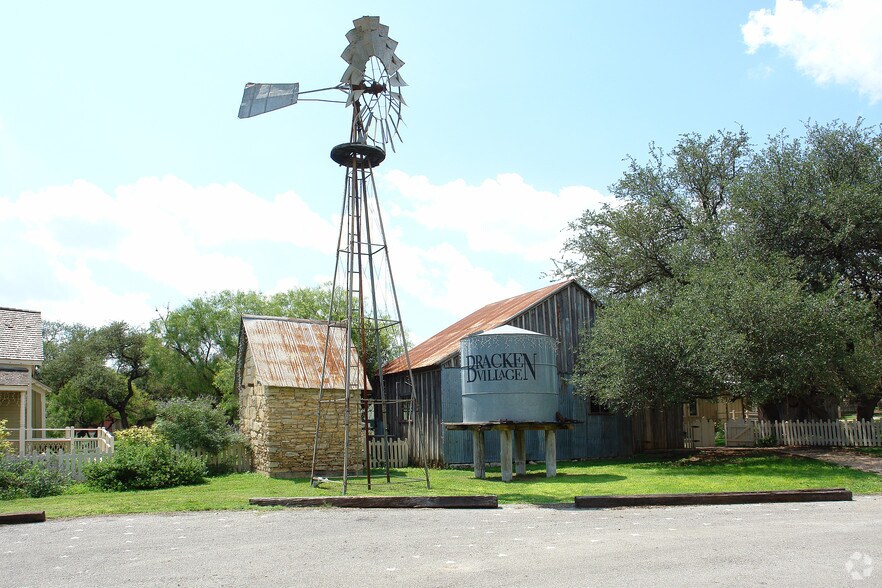 18771 FM 2252, San Antonio, TX à vendre - Photo du bâtiment - Image 1 de 11