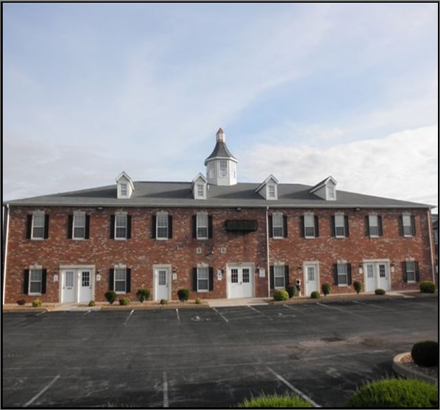2451 Executive Dr, Saint Charles, MO for lease Building Photo- Image 1 of 2