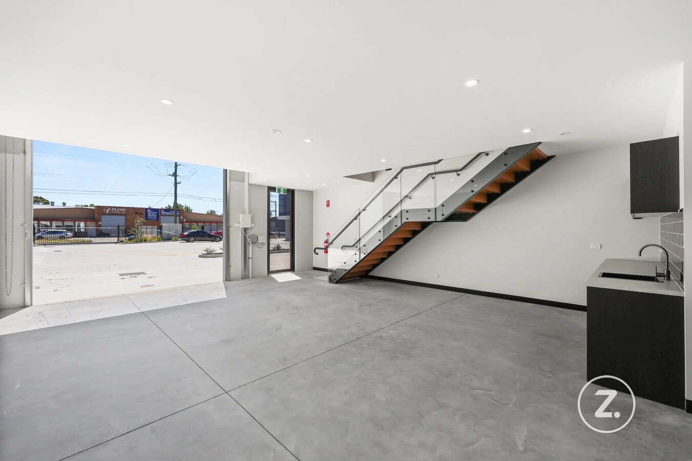 134-136 Argus St, Cheltenham, VIC 3192 - Unité 4 - - Photo intérieure - Image 2 of 7