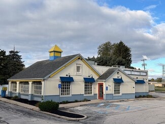 Plus de détails pour 2412 Woodville Rd, Oregon, OH - Commerce de détail à vendre