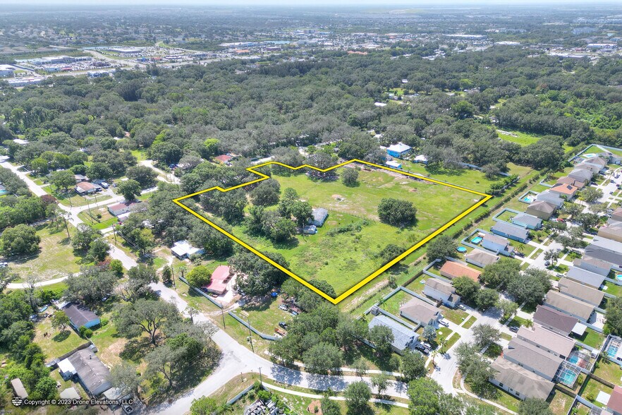 10107 Chapmans Ranch Rd, Riverview, FL à vendre - Photo du b timent - Image 2 de 8