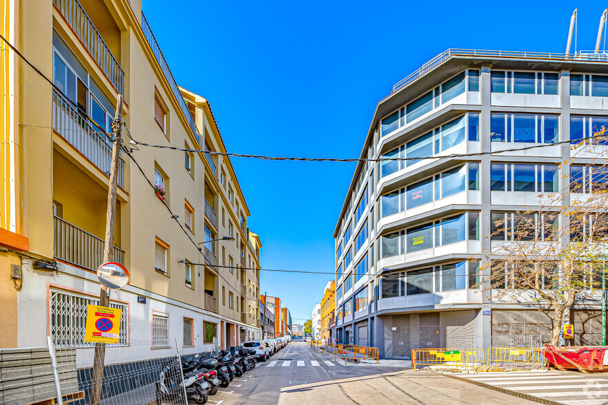 Carrer del Gall, 20-22, Esplugues de Llobregat, Barcelona for lease - Building Photo - Image 3 of 3