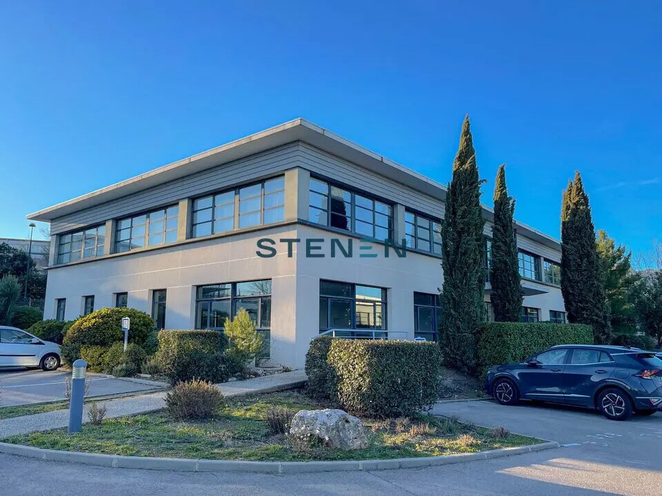 Office in Aix-en-Provence for lease Building Photo- Image 1 of 17