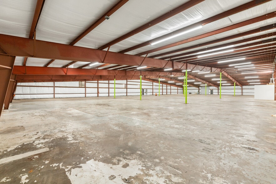 1125 White Dr, Titusville, FL for lease - Building Photo - Image 2 of 5