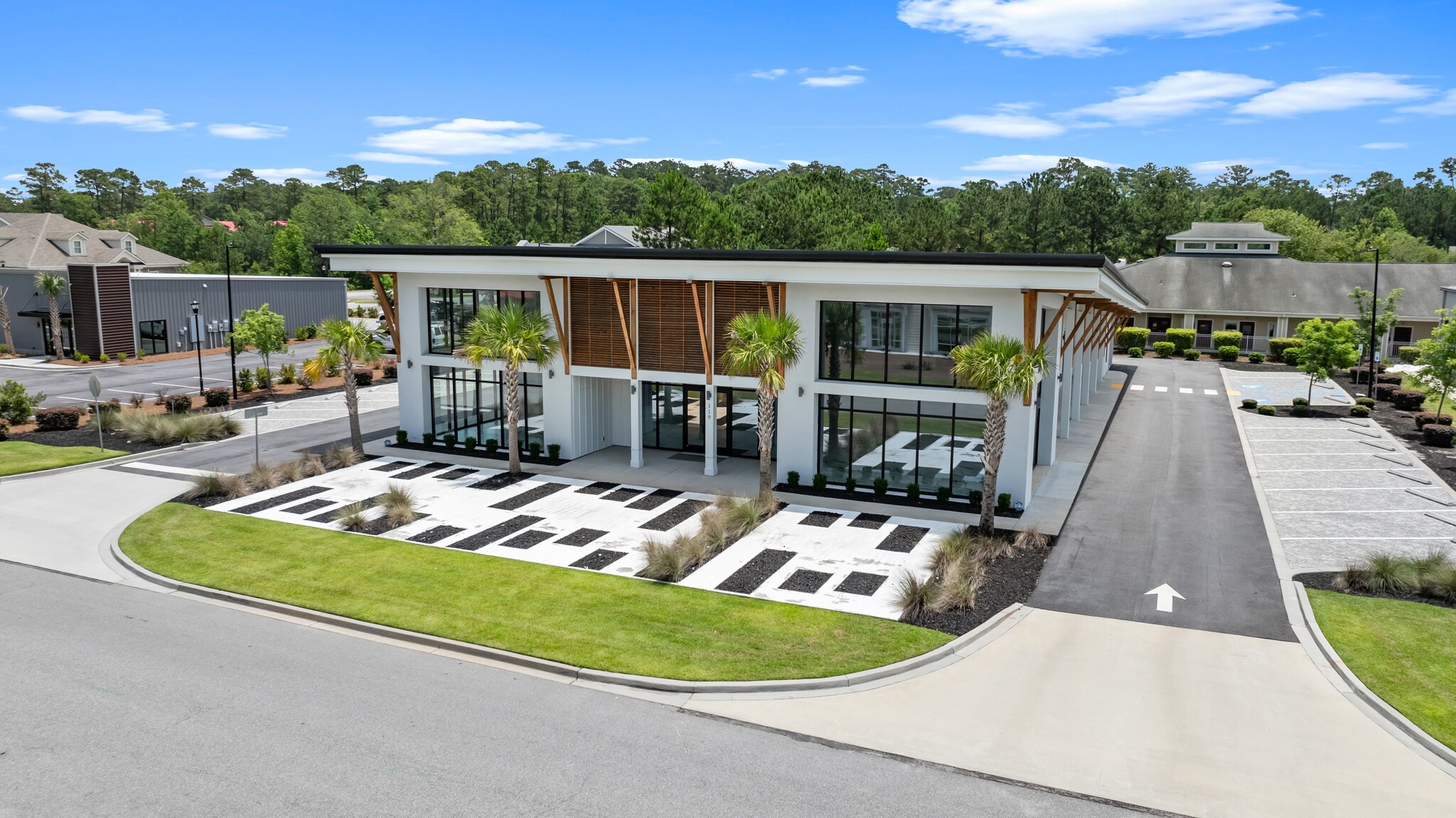 119 Persimmon St, Bluffton, SC for sale Interior Photo- Image 1 of 9